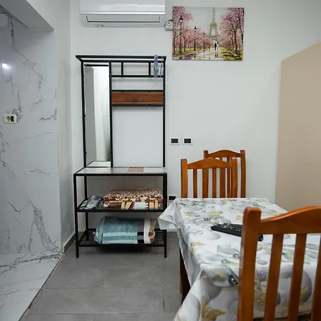 El&en Dream Holidays Apartament *
